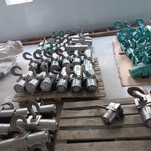 2吨稳定操控气动葫芦 HQ2性能好风动葫芦 使用简单气动葫芦